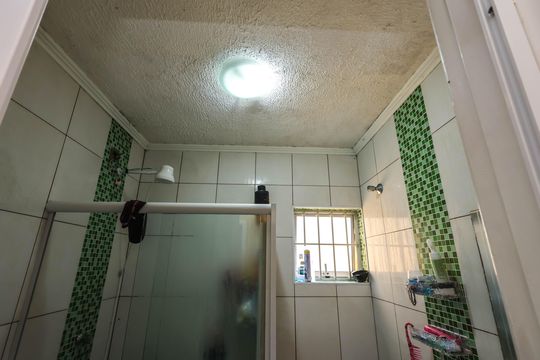Banheiro 1 de casa à venda com 5 quartos, 120m² em Sacomã, São Paulo