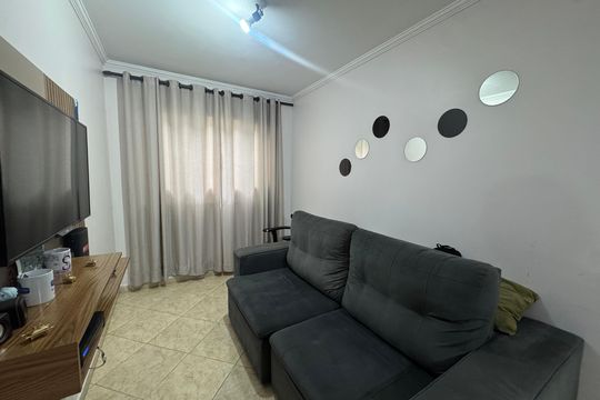 Sala  de apartamento à venda com 2 quartos, 69m² em Vila Galvão, Guarulhos