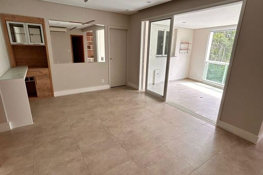 Apartamento para alugar com 2 quartos, 122m² em Tamboré, Santana de Parnaíba