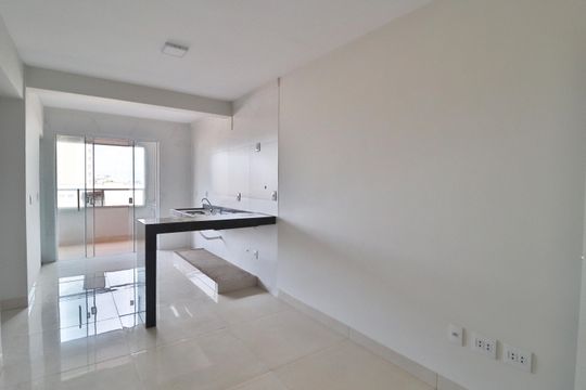 Apartamento para alugar com 2 quartos, 66m² em Brasil, Uberlândia
