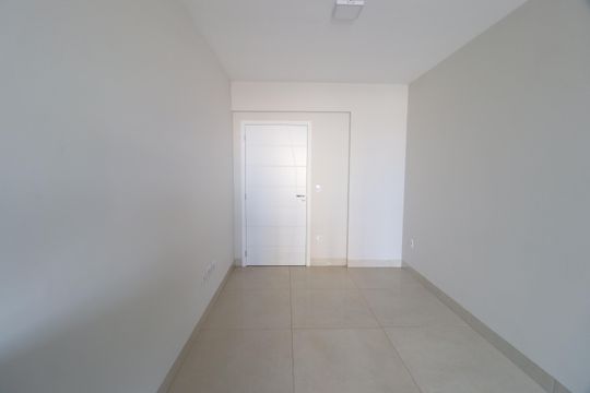 Sala de apartamento para alugar com 2 quartos, 66m² em Brasil, Uberlândia