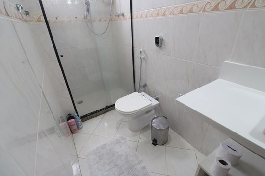 Banheiro da suíte  de apartamento à venda com 4 quartos, 156m² em Freguesia (jacarepaguá), Rio de Janeiro