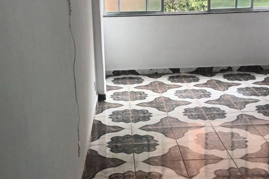 Sala/Quarto de kitnet/studio à venda com 1 quarto, 32m² em Centro, Rio de Janeiro