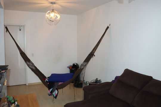 Apartamento para alugar com 2 quartos, 43m² em Jardim Sao Luiz, Embu das Artes