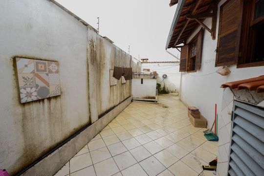 Casa para alugar com 7 quartos, 700m² em Jardim Riacho das Pedras, Contagem