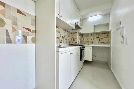 Cozinha de apartamento à venda com 2 quartos, 37m² em Jardim Oriental, São Paulo