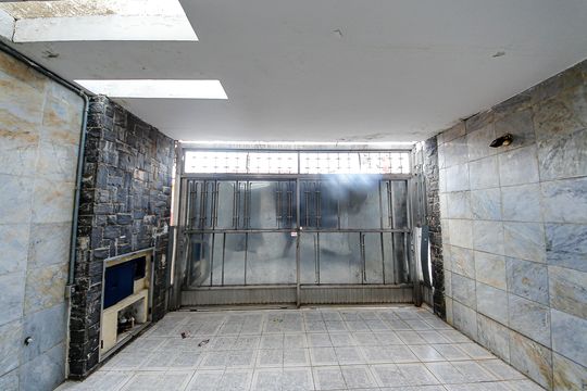 Garagem de casa à venda com 3 quartos, 250m² em Jardim Vila Formosa, São Paulo