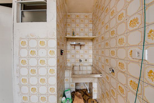 Área externa de casa à venda com 3 quartos, 250m² em Jardim Vila Formosa, São Paulo