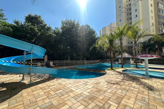 Área comum - Piscina de apartamento à venda com 2 quartos, 79m² em Jardim Tupanci, Barueri