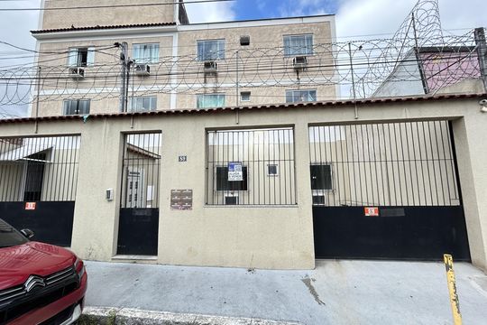 Fachada de apartamento para alugar com 2 quartos, 36m² em Madureira, Rio de Janeiro