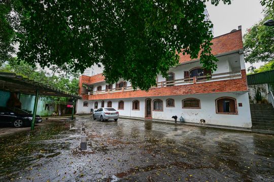 Garagem de casa à venda com 7 quartos, 480m² em Vila Andrade, São Paulo