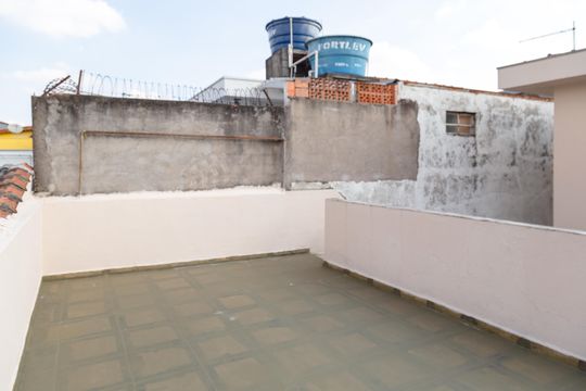 Quintal de casa à venda com 3 quartos, 155m² em Jardim Eliana, Guarulhos