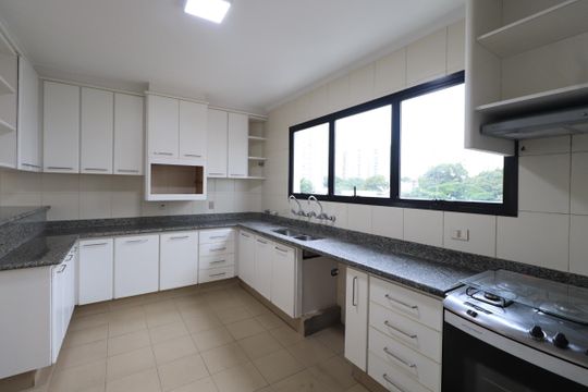 Cozinha de apartamento para alugar com 3 quartos, 280m² em Tatuapé, São Paulo