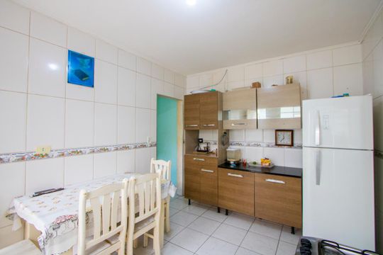 Cozinha de casa à venda com 3 quartos, 117m² em Vila Linda, Santo André