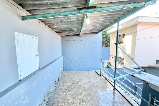 Varanda de casa à venda com 2 quartos, 137m² em Vila Pita, São Paulo