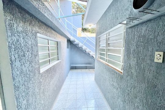 Área externa de casa à venda com 2 quartos, 137m² em Vila Pita, São Paulo
