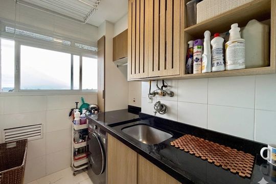 Área de Serviço de apartamento à venda com 3 quartos, 106m² em Santo Amaro, São Paulo
