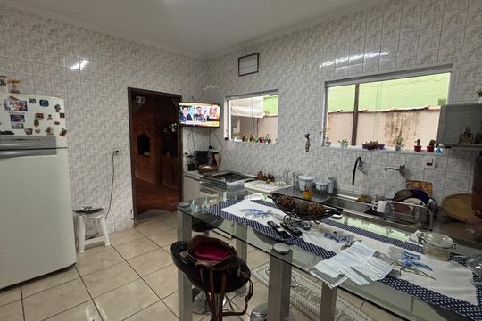 Cozinha de casa à venda com 3 quartos, 320m² em Vila Guiomar, Santo André