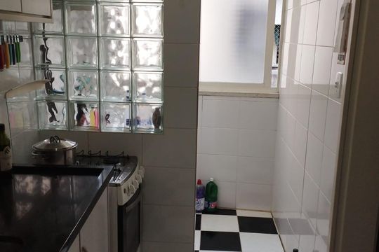 Cozinha de apartamento à venda com 1 quarto, 45m² em Centro Histórico, Porto Alegre