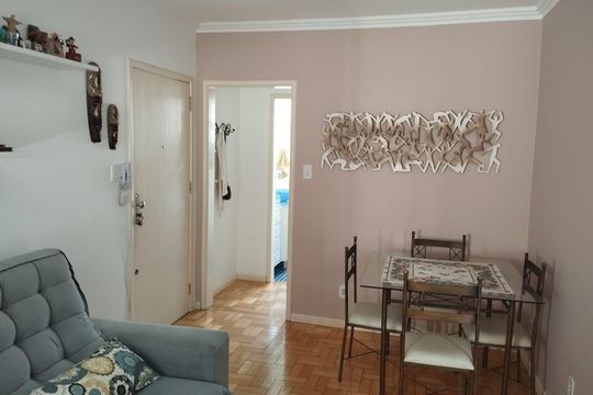 Apartamento à venda com 1 quarto, 45m² em Centro Histórico, Porto Alegre
