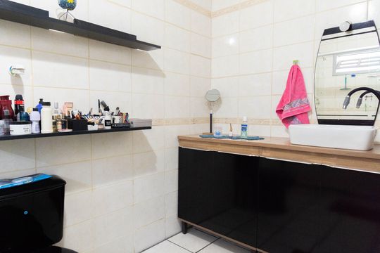 Casa à venda com 4 quartos, 242m² em Marechal Rondon, Canoas