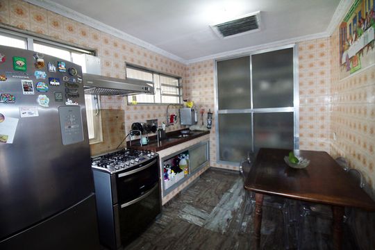 Cozinha de casa à venda com 4 quartos, 240m² em Jardim América, Rio de Janeiro