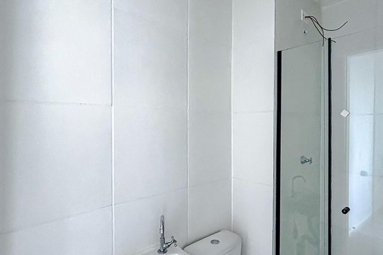 Banheiro de apartamento para alugar com 2 quartos, 43m² em Penha de França, São Paulo