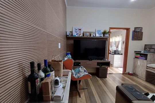 Casa à venda com 3 quartos, 217m² em Jardim Maringa, São Paulo