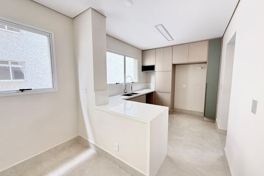 Apartamento à venda com 4 quartos, 230m² em Moema, São Paulo