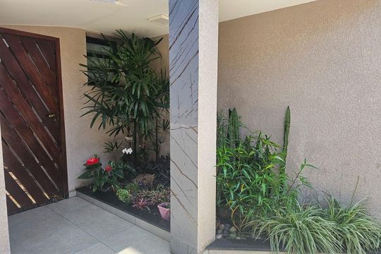 Casa à venda com 3 quartos, 140m² em Vila Graciosa, São Paulo