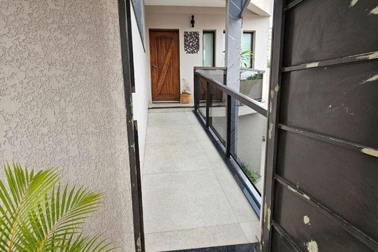 Casa à venda com 3 quartos, 140m² em Vila Graciosa, São Paulo