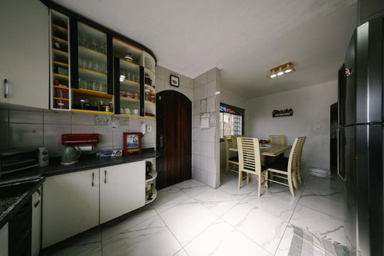 Cozinha de casa à venda com 3 quartos, 177m² em Jardim Brasilia, São Paulo