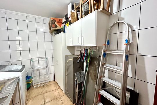 Área de Serviço de casa à venda com 3 quartos, 175m² em Vila Rosália, Guarulhos