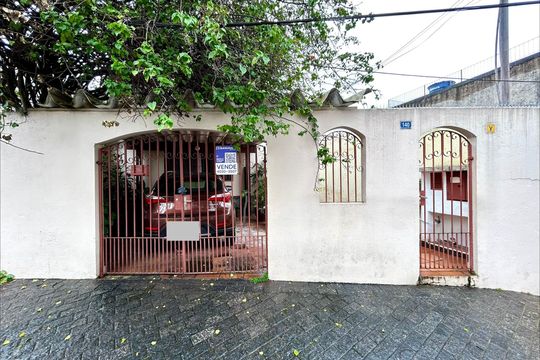Placa instalada na fachada do Imóvel de casa à venda com 3 quartos, 175m² em Vila Rosália, Guarulhos