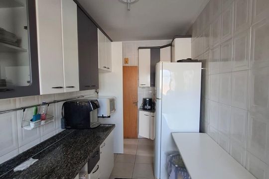 Cozinha de apartamento à venda com 2 quartos, 62m² em Jardim Tranquilidade, Guarulhos