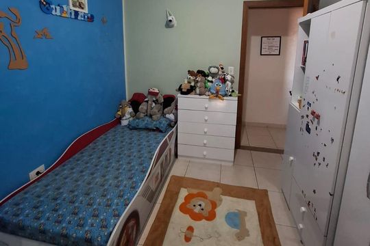 Quarto de apartamento à venda com 2 quartos, 62m² em Jardim Tranquilidade, Guarulhos