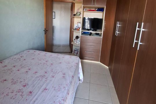 Quarto de apartamento à venda com 2 quartos, 62m² em Jardim Tranquilidade, Guarulhos