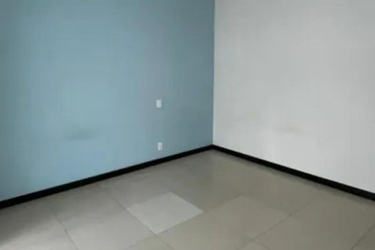 Casa para alugar com 4 quartos, 280m² em Cabral, Contagem