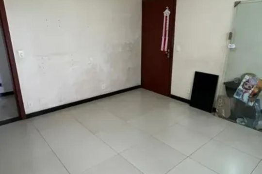 Casa para alugar com 4 quartos, 280m² em Cabral, Contagem