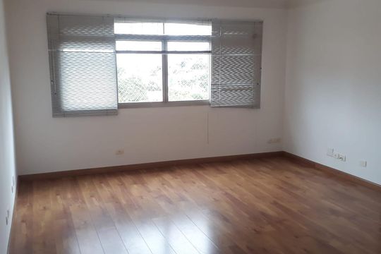 Apartamento à venda com 2 quartos, 97m² em Sumaré, São Paulo
