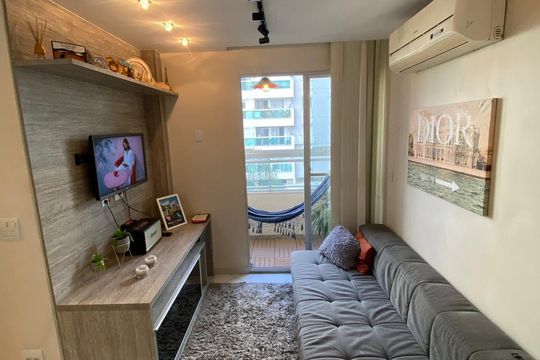 Sala de apartamento para alugar com 3 quartos, 66m² em Freguesia (jacarepaguá), Rio de Janeiro