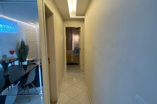 Corredor de apartamento para alugar com 3 quartos, 66m² em Freguesia (jacarepaguá), Rio de Janeiro