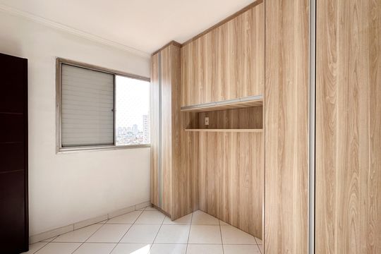 Quarto de apartamento à venda com 1 quarto, 39m² em Baeta Neves, São Bernardo do Campo