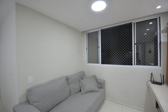 Sala de apartamento para alugar com 2 quartos, 50m² em Guadalupe, Rio de Janeiro