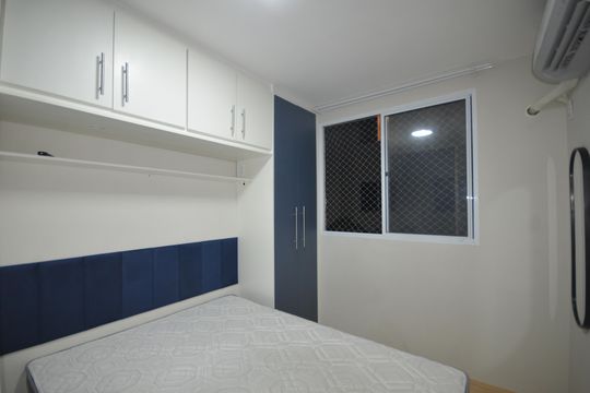 Quarto 1 de apartamento para alugar com 2 quartos, 50m² em Guadalupe, Rio de Janeiro