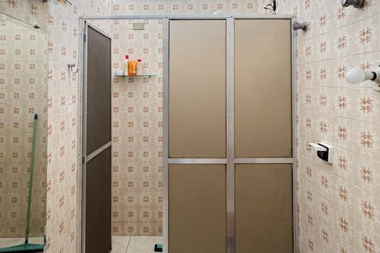 Banheiro Social de casa à venda com 2 quartos, 110m² em Vila Dayse, São Bernardo do Campo
