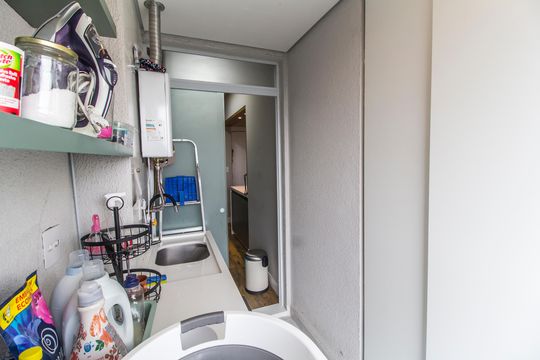 Área de Serviço de apartamento à venda com 2 quartos, 70m² em Empresarial 18 do Forte, Barueri