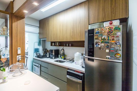 Cozinha de apartamento à venda com 2 quartos, 70m² em Empresarial 18 do Forte, Barueri