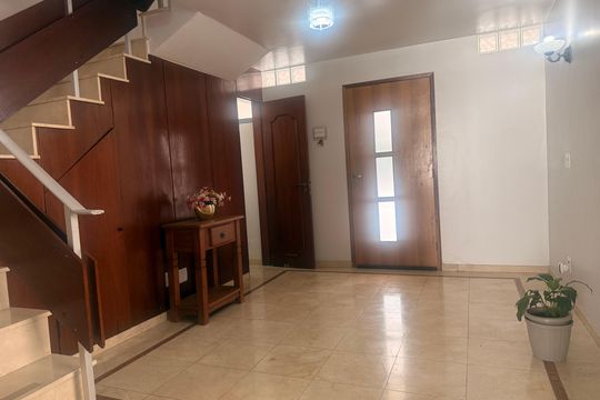 Sala de casa de condomínio à venda com 3 quartos, 234m² em Indianópolis, São Paulo