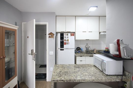 Cozinha e Área de Serviço de apartamento à venda com 2 quartos, 49m² em Jardim Brasil (zona Norte), São Paulo